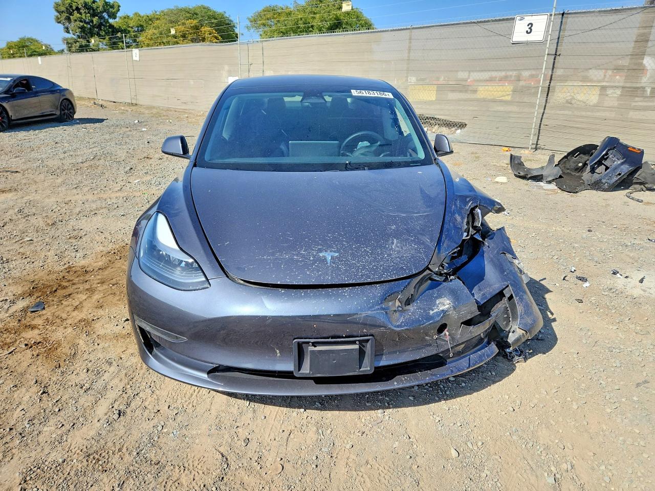 2023 Tesla Model 3 - Фото 5