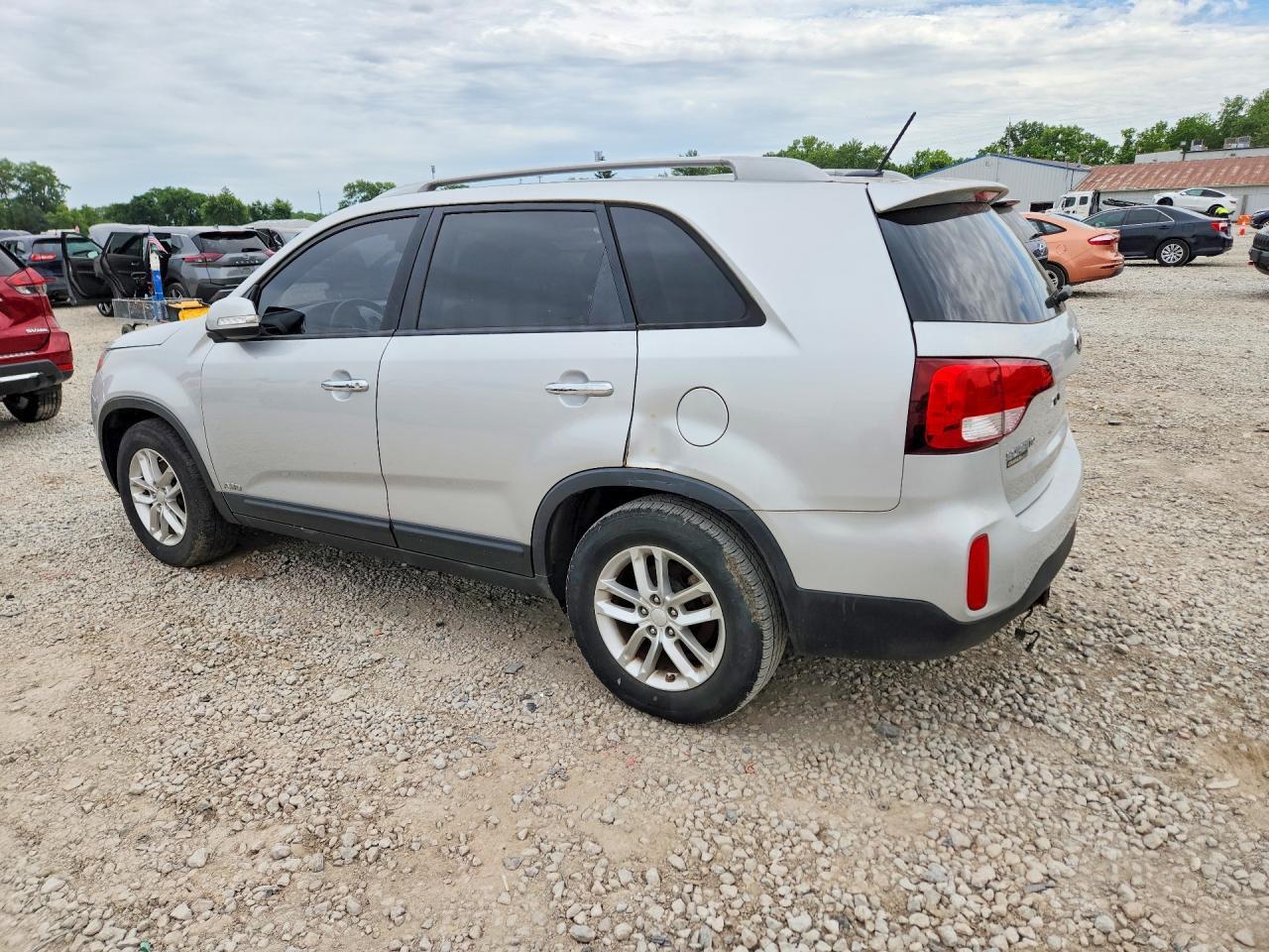 2014 Kia Sorento - Фото 2