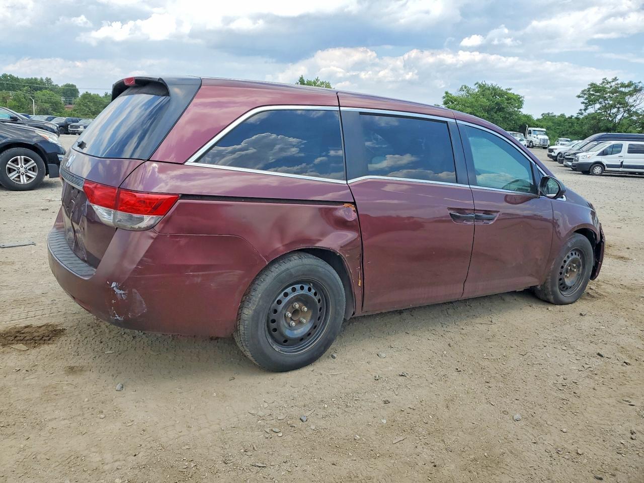 2016 Honda Odyssey Lx - Image 3