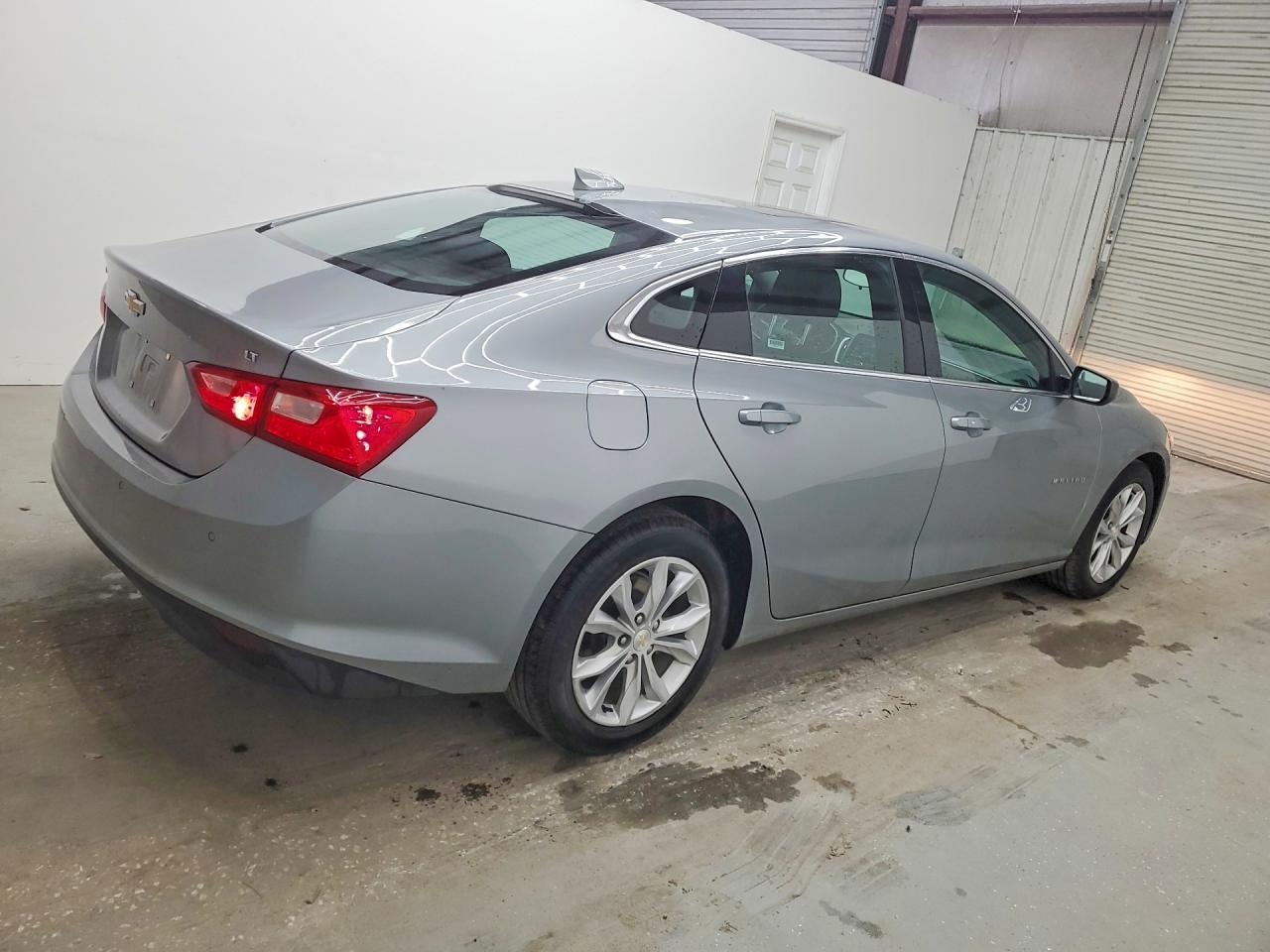 2024 Chevrolet Malibu Lt - Фото 3