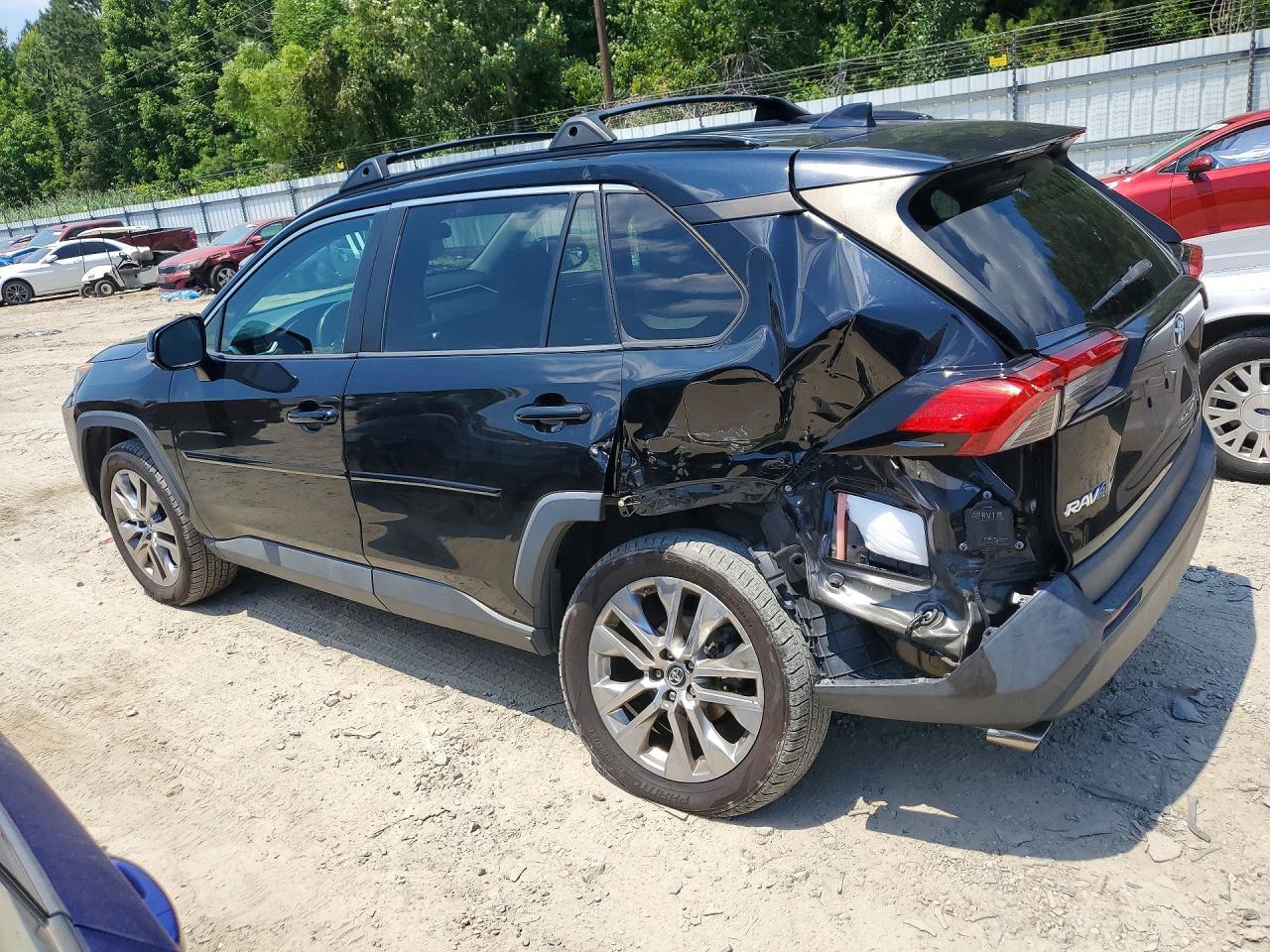 2019 Toyota Rav4 Xle Premium - Image 2
