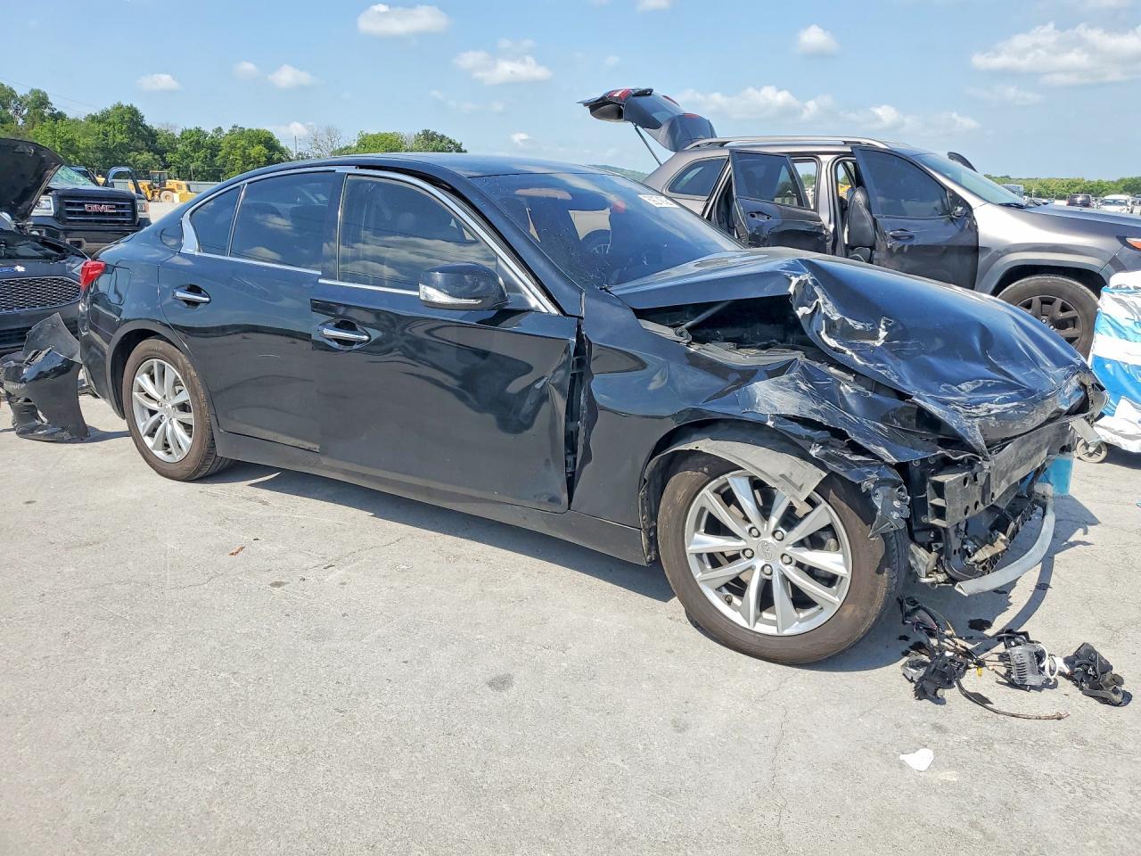 2015 Infiniti Q50 Base - Фото 4