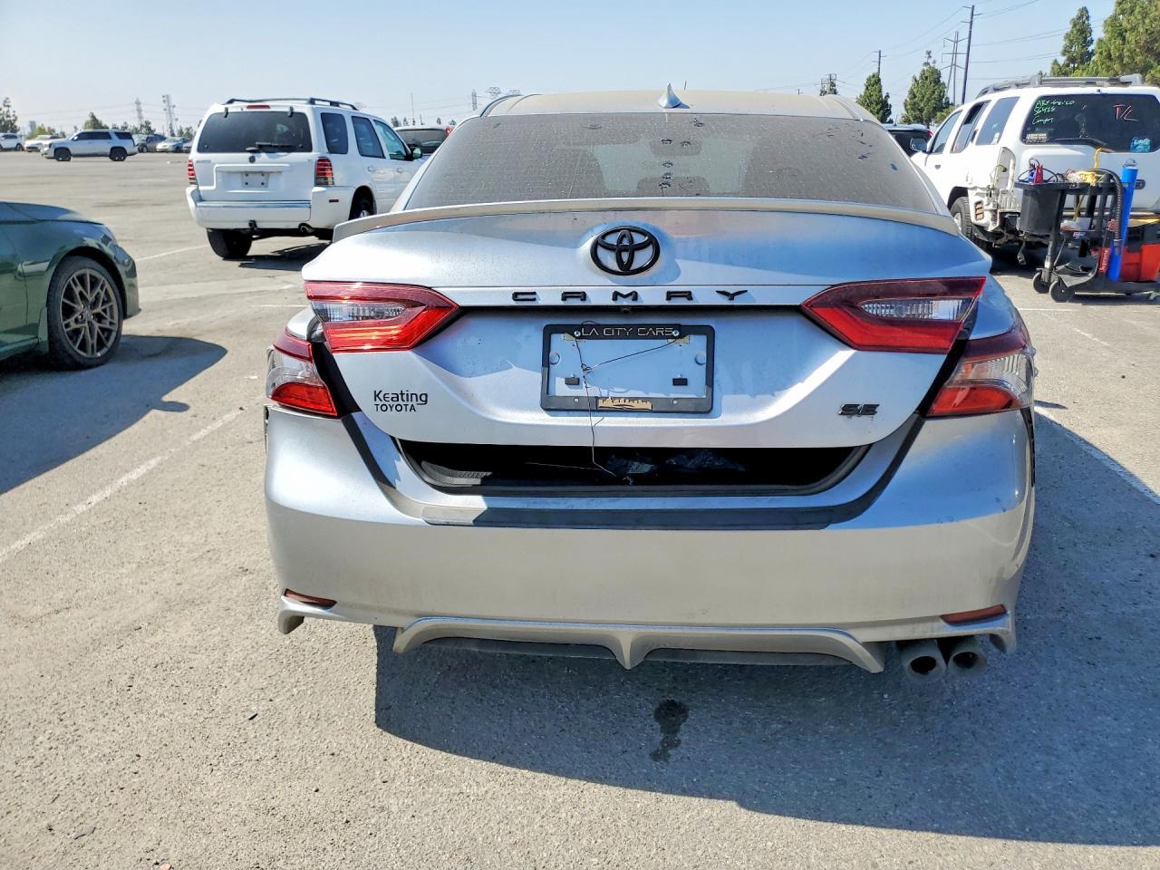 2023 Toyota Camry Se - Image 6
