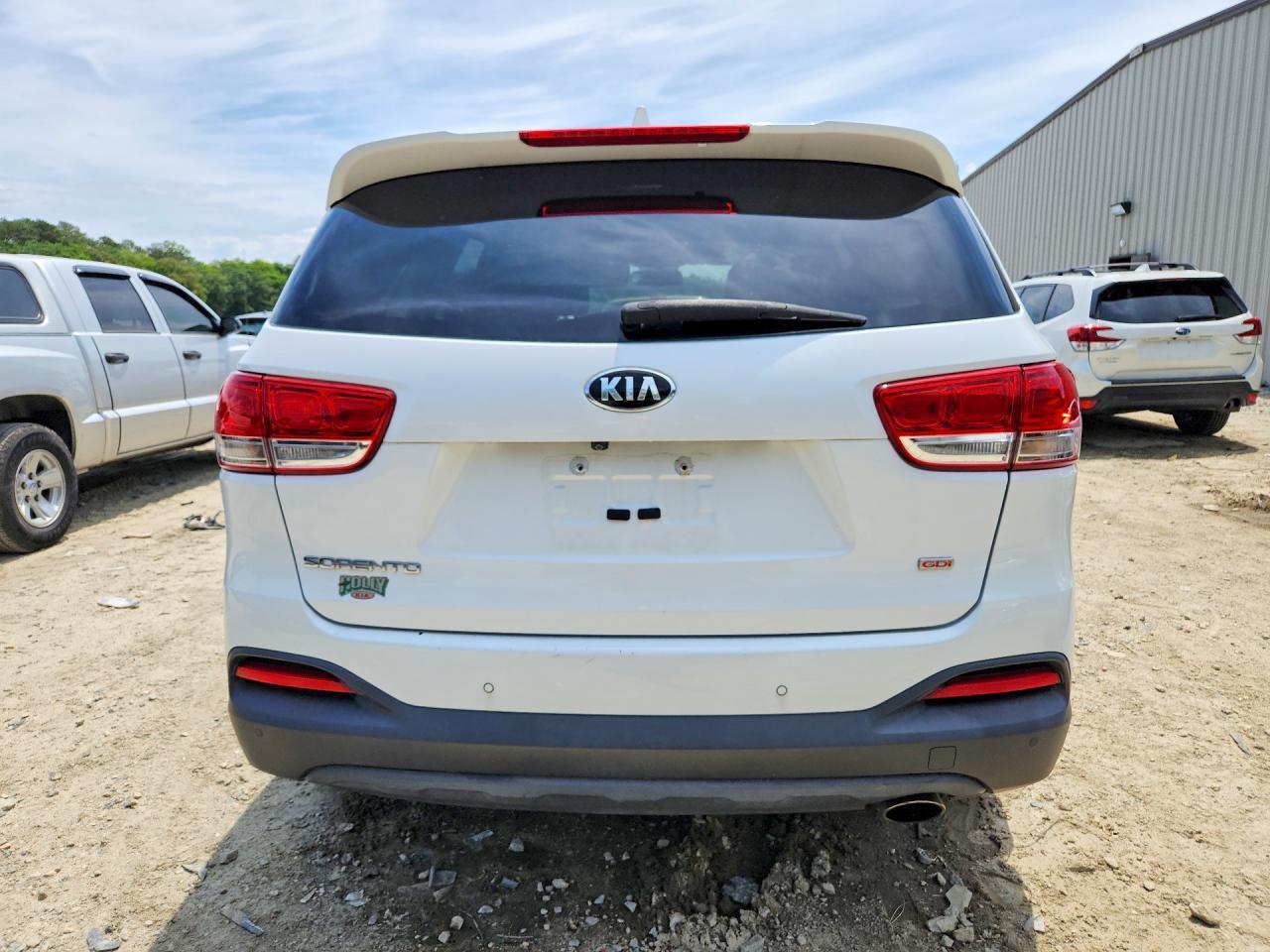 2017 Kia Sorento Lx - Фото 6