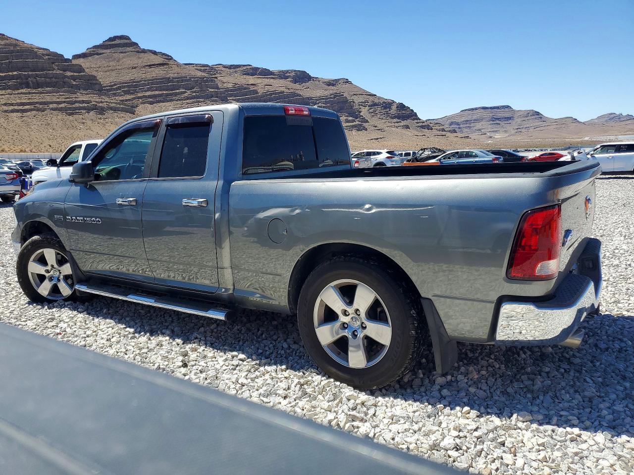 2012 Dodge Ram 1500 Slt - Фото 2
