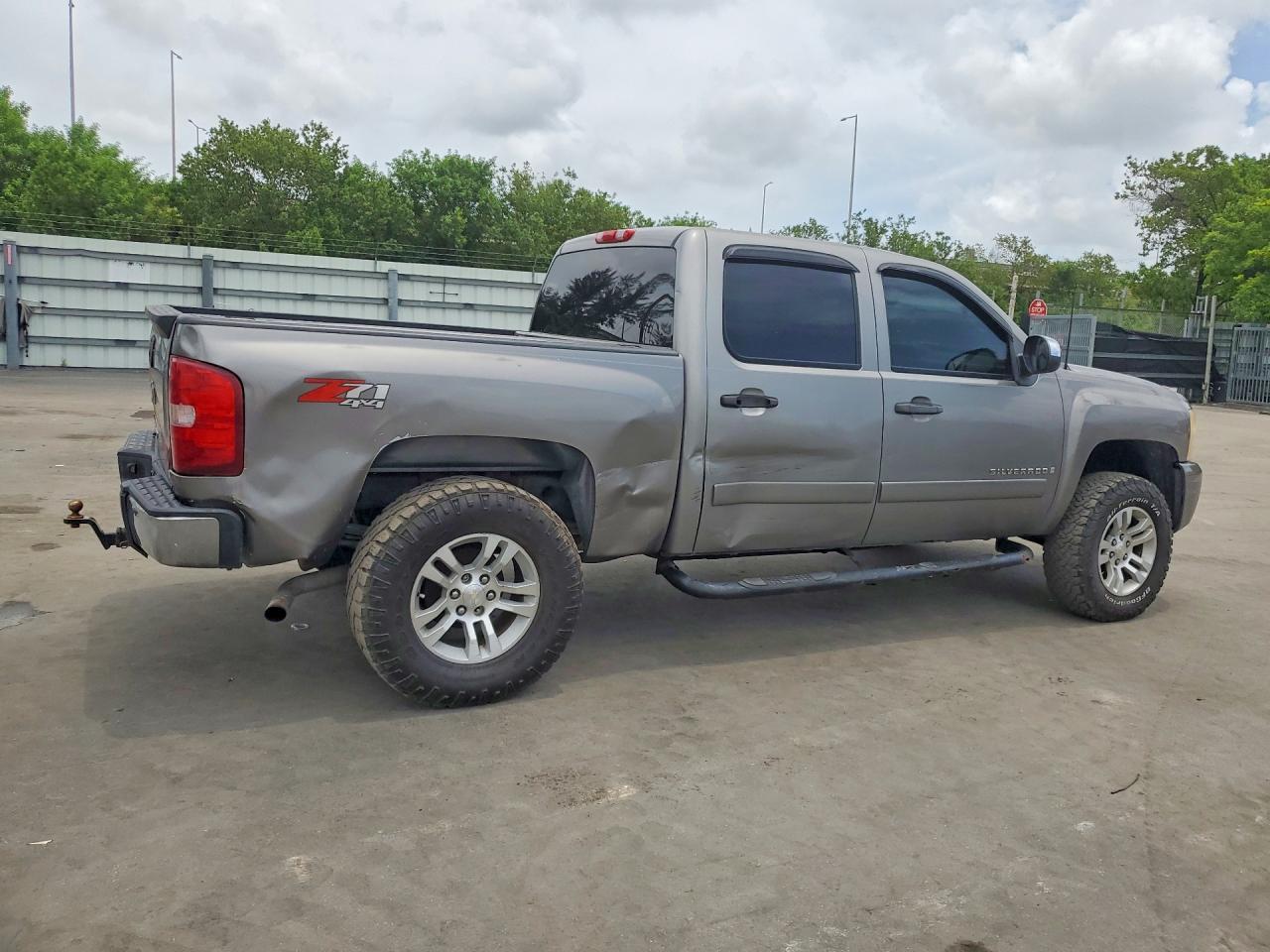 2008 Chevrolet Silverado K1500 - Image 4
