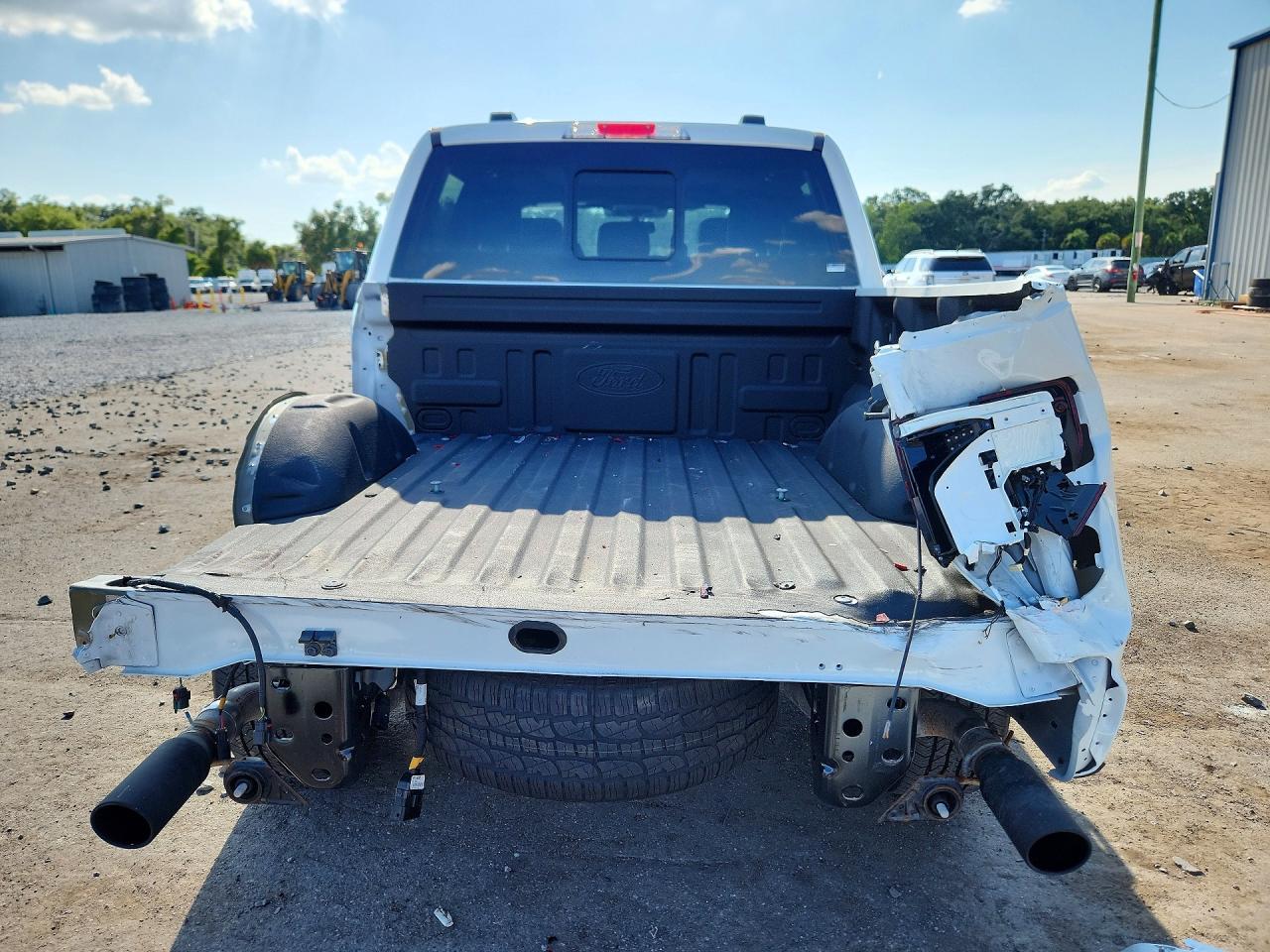 2026 Ford F150 Lariat - Image 6