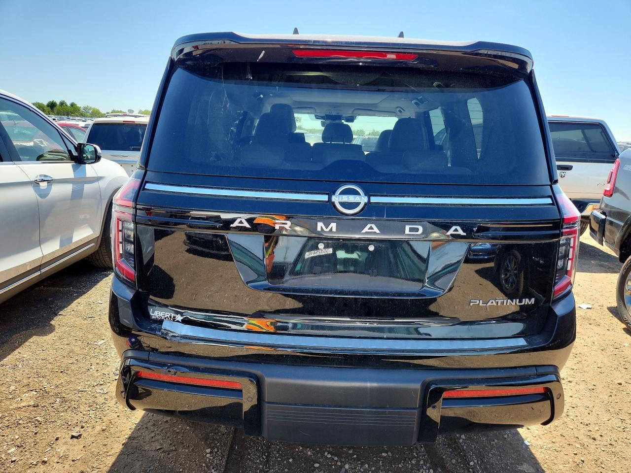 2025 Nissan Armada Platinum - Фото 6