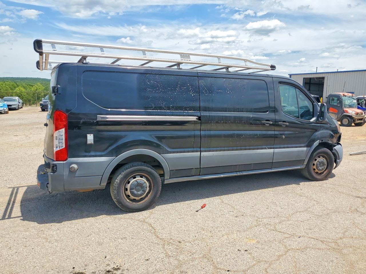 2015 Ford Transit T-350 - Фото 3