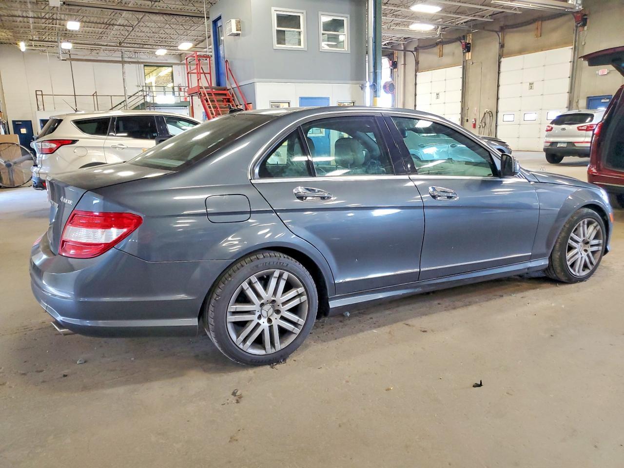2008 Mercedes-Benz C 300 4Matic - Image 3