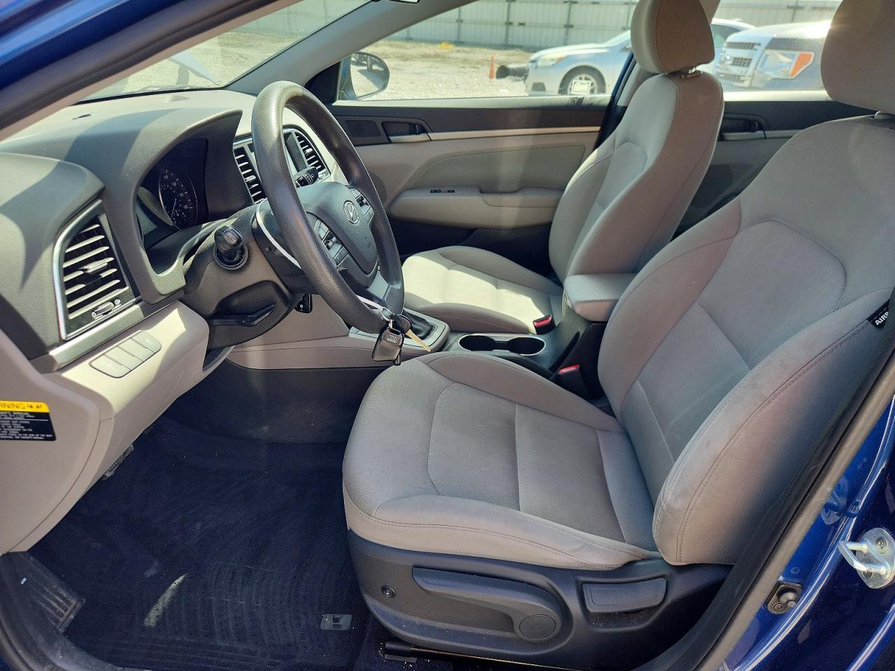 2017 Hyundai Elantra Se - Фото 7