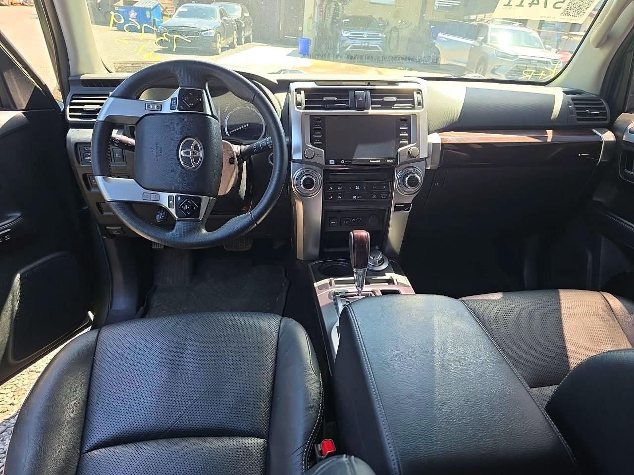 2022 Toyota 4Runner Limited - Image 7