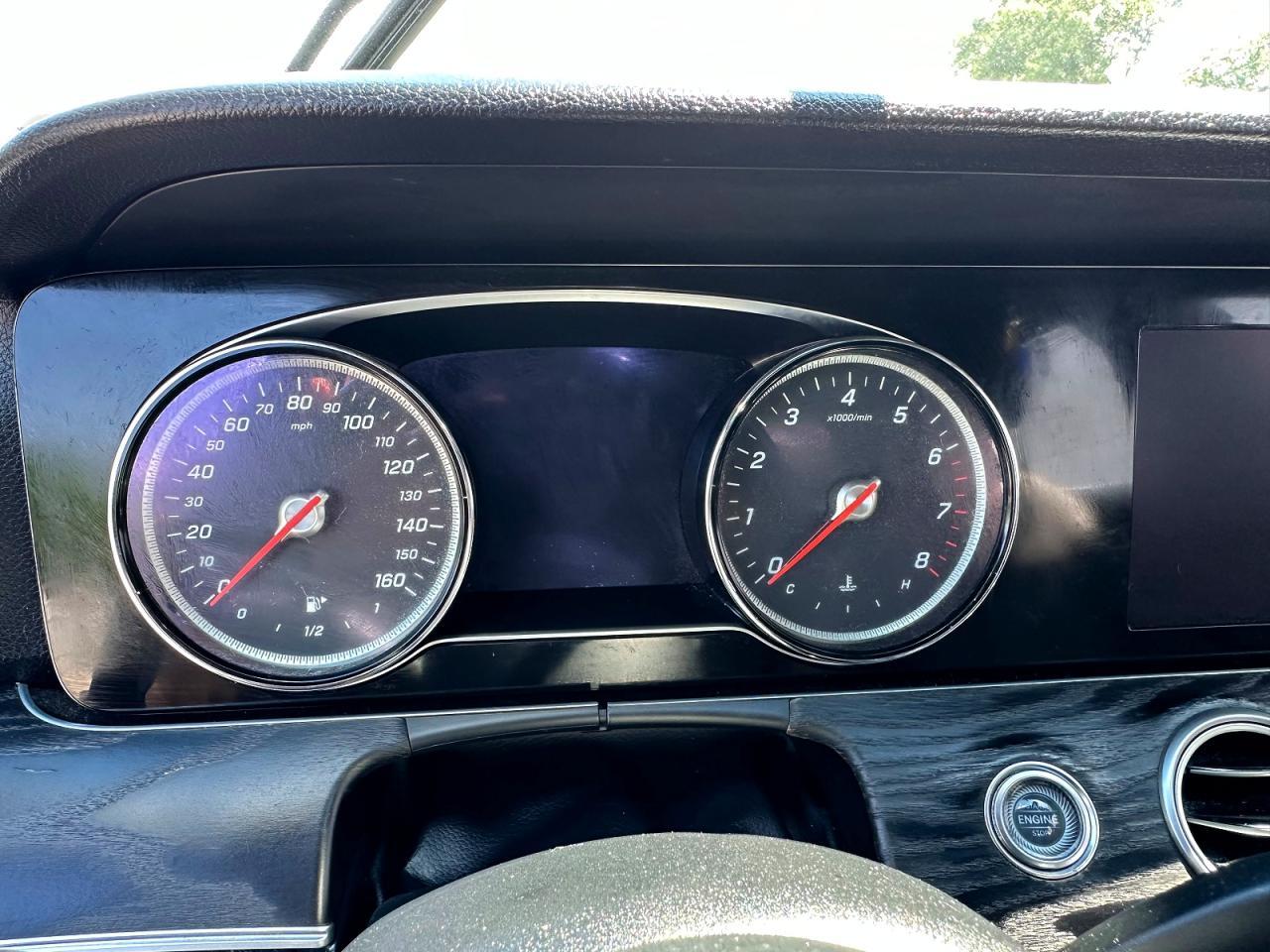 2019 Mercedes-Benz E 300 4Matic - Фото 6