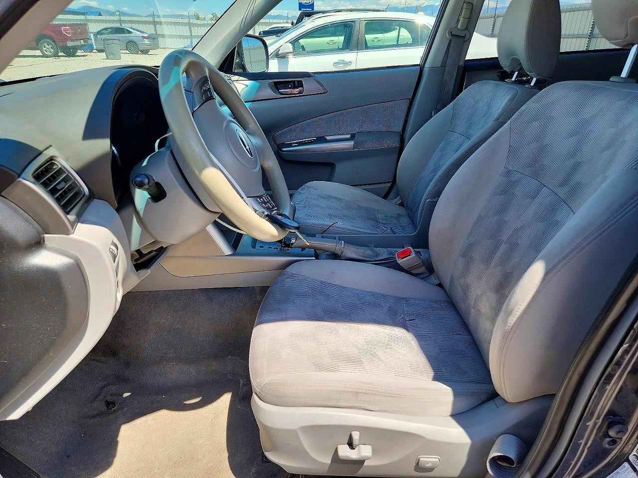 2010 Subaru Forester - Фото 7