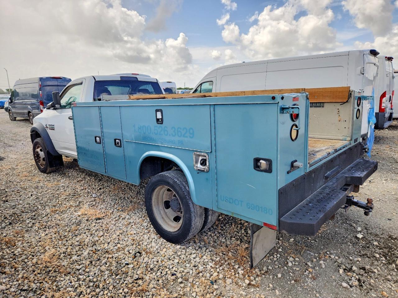 2015 Ram 5500 - Фото 3