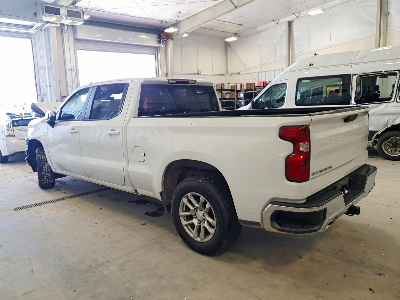 2023 Chevrolet Silverado K1500 Lt - Image 2