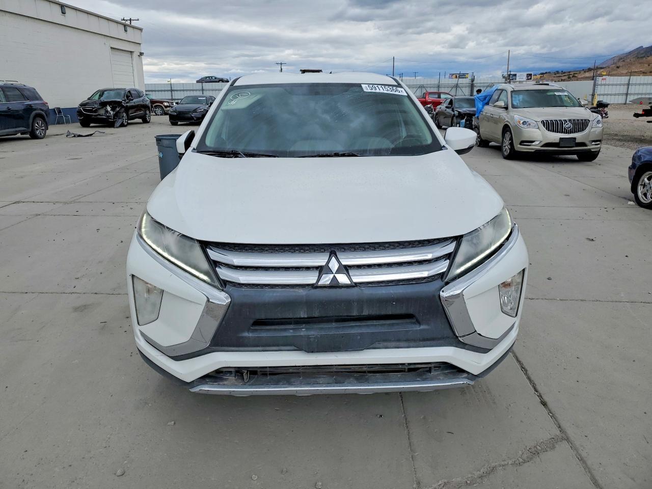 2018 Mitsubishi Eclipse Cross Es - Фото 5