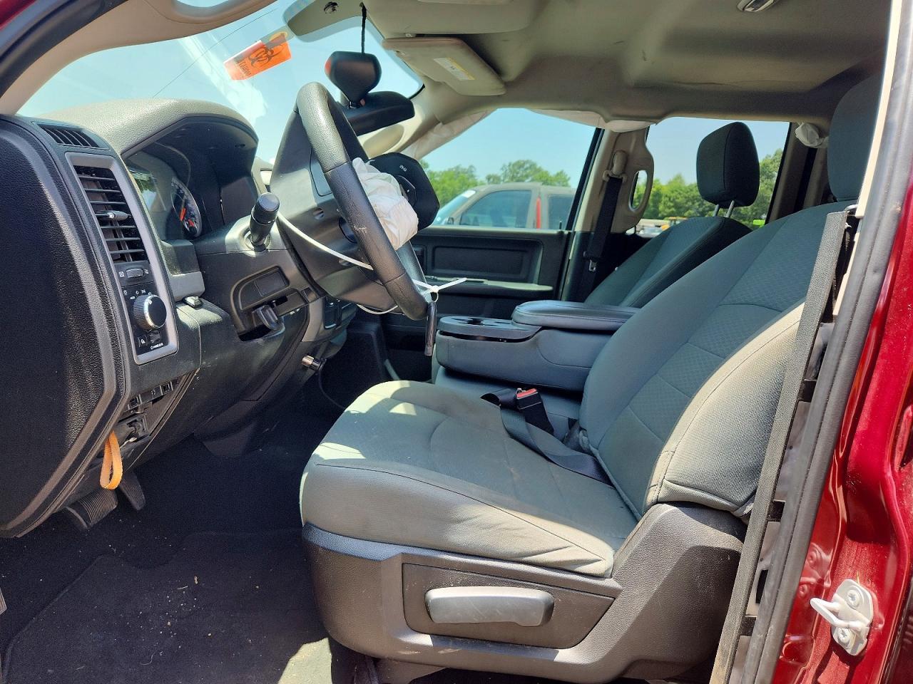 2019 Ram 1500 Classic Tradesman - Image 7