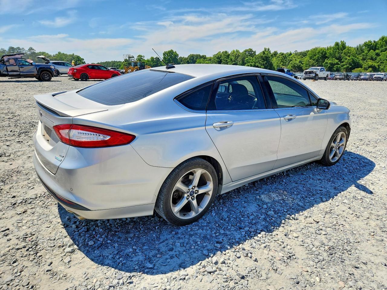 2013 Ford Fusion Se - Фото 3