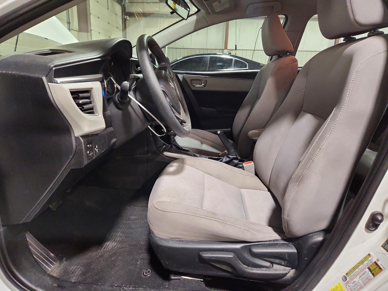 2016 Toyota Corolla Le - Image 7