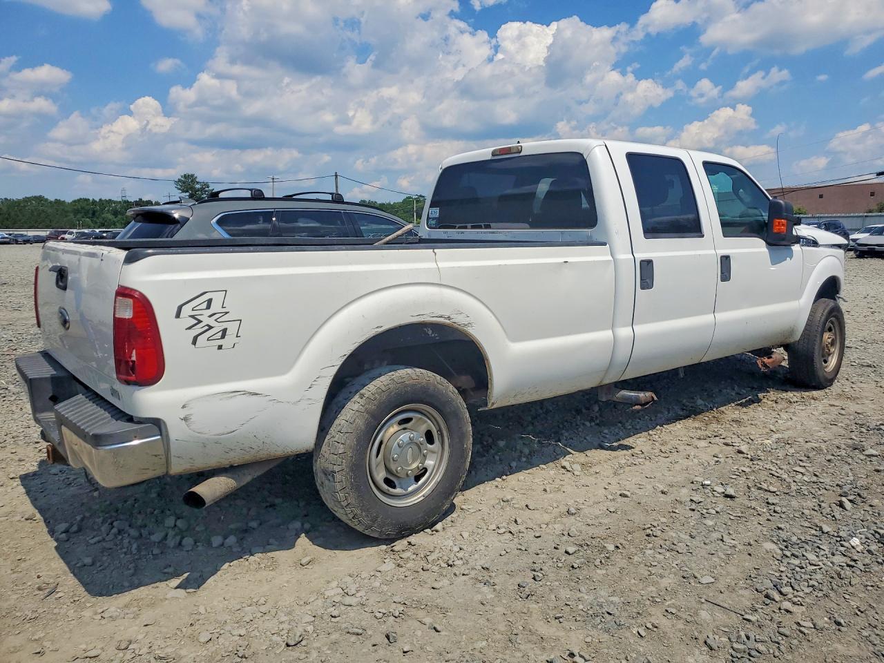 2011 Ford F250 Super Duty - Image 3