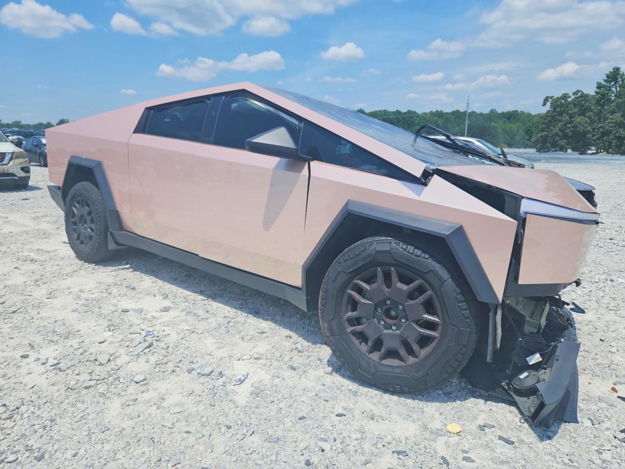 2024 Tesla Cybertruck - Фото 4