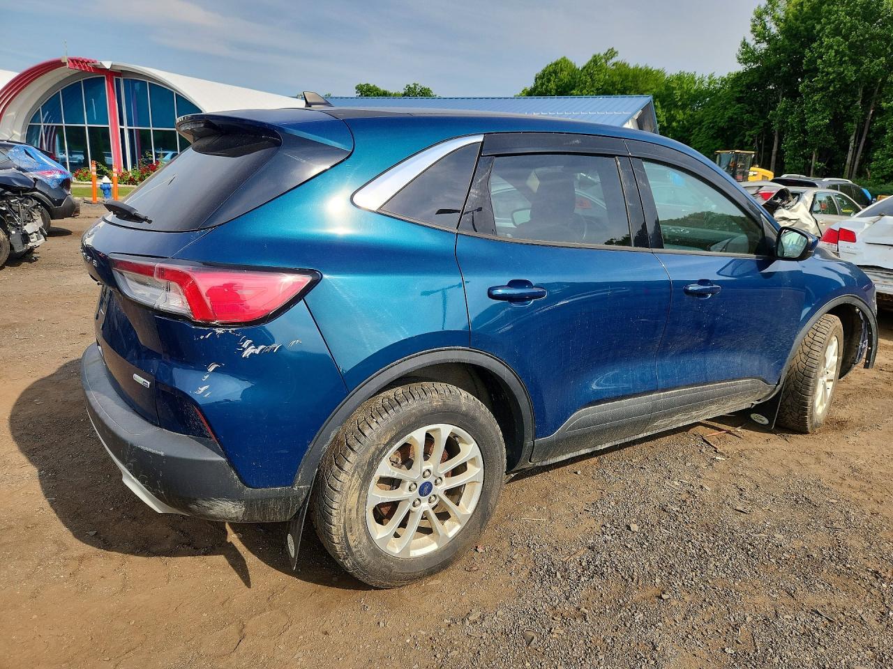 2020 Ford Escape Se - Фото 3