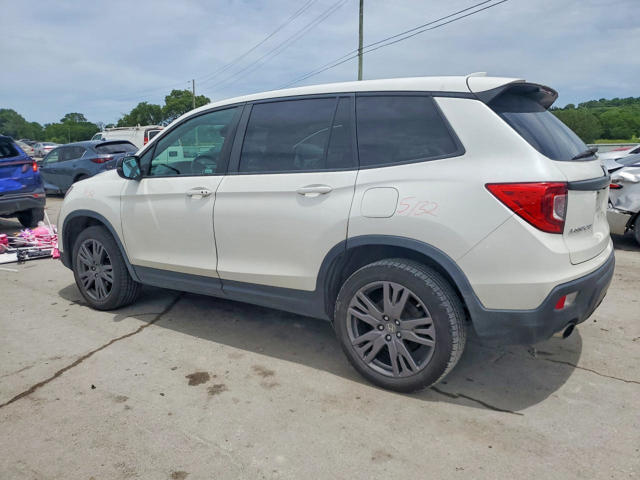 2021 Honda Passport Exl - Image 2