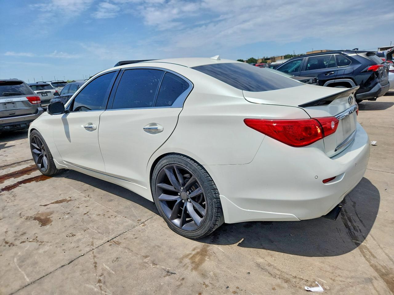 2016 Infiniti Q50 3.0T Premium - Image 2