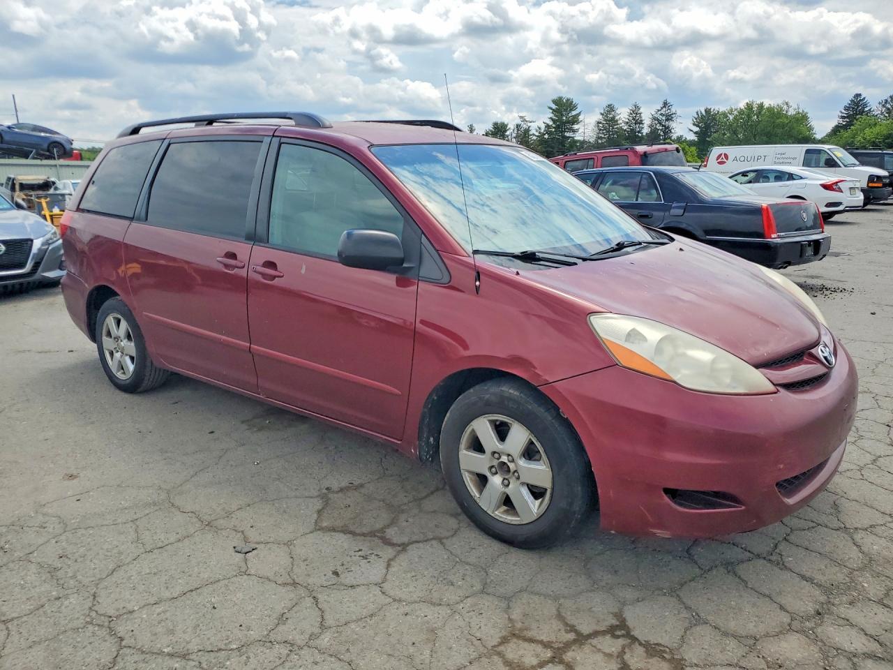 2008 Toyota Sienna Le 7-Passenger - Фото 4