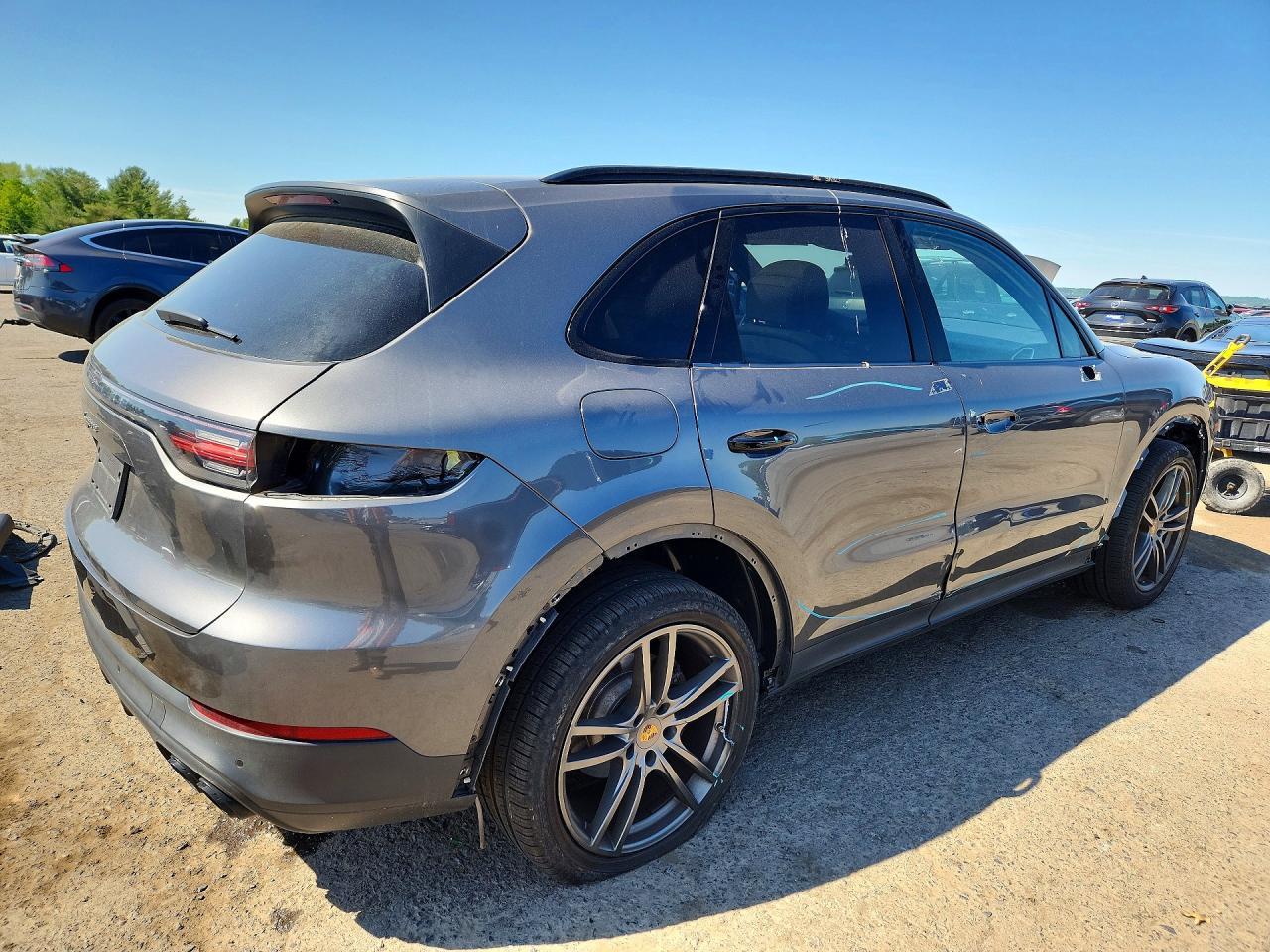 2021 Porsche Cayenne - Фото 3