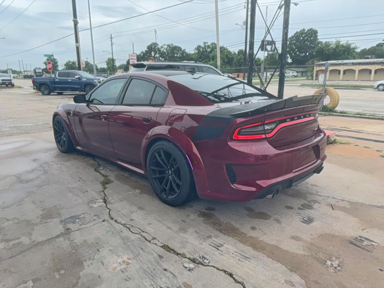 2018 Dodge Charger R - Фото 3