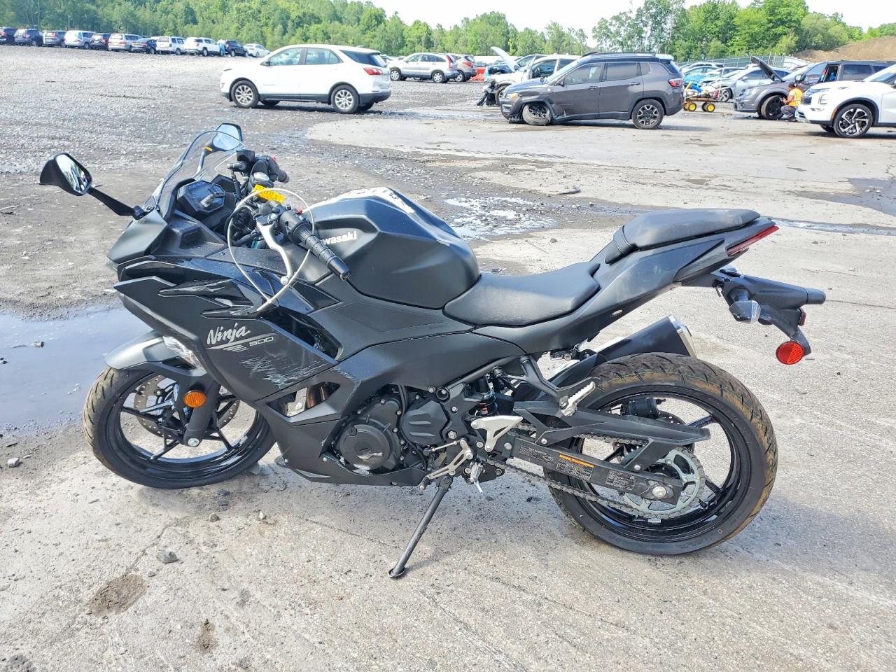 2026 Kawasaki Ex500 H - Фото 3