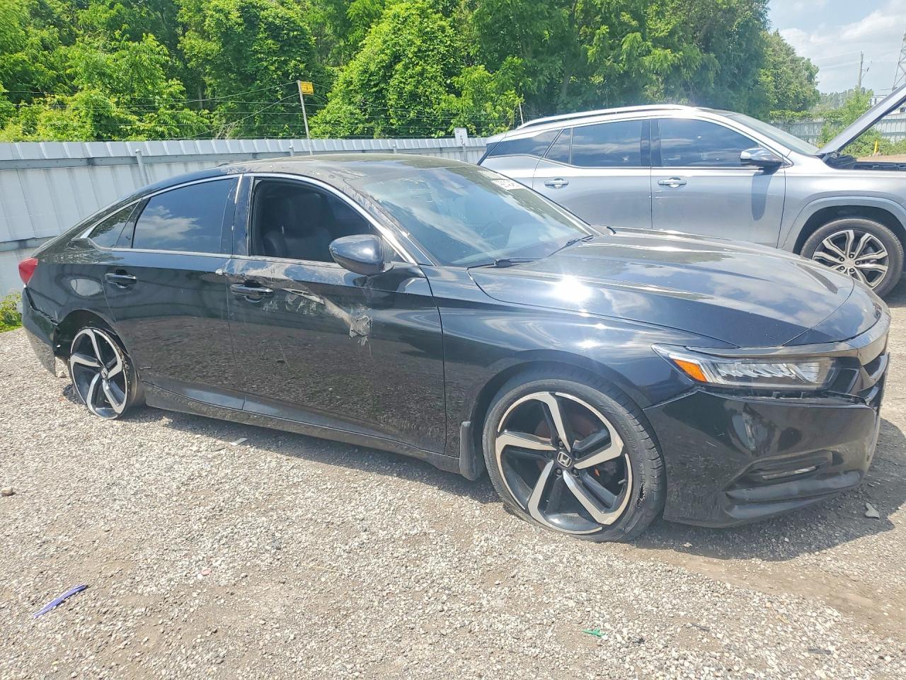 2019 Honda Accord Sport - Image 4