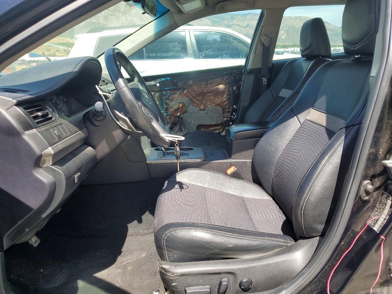 2014 Toyota Camry Se - Image 7