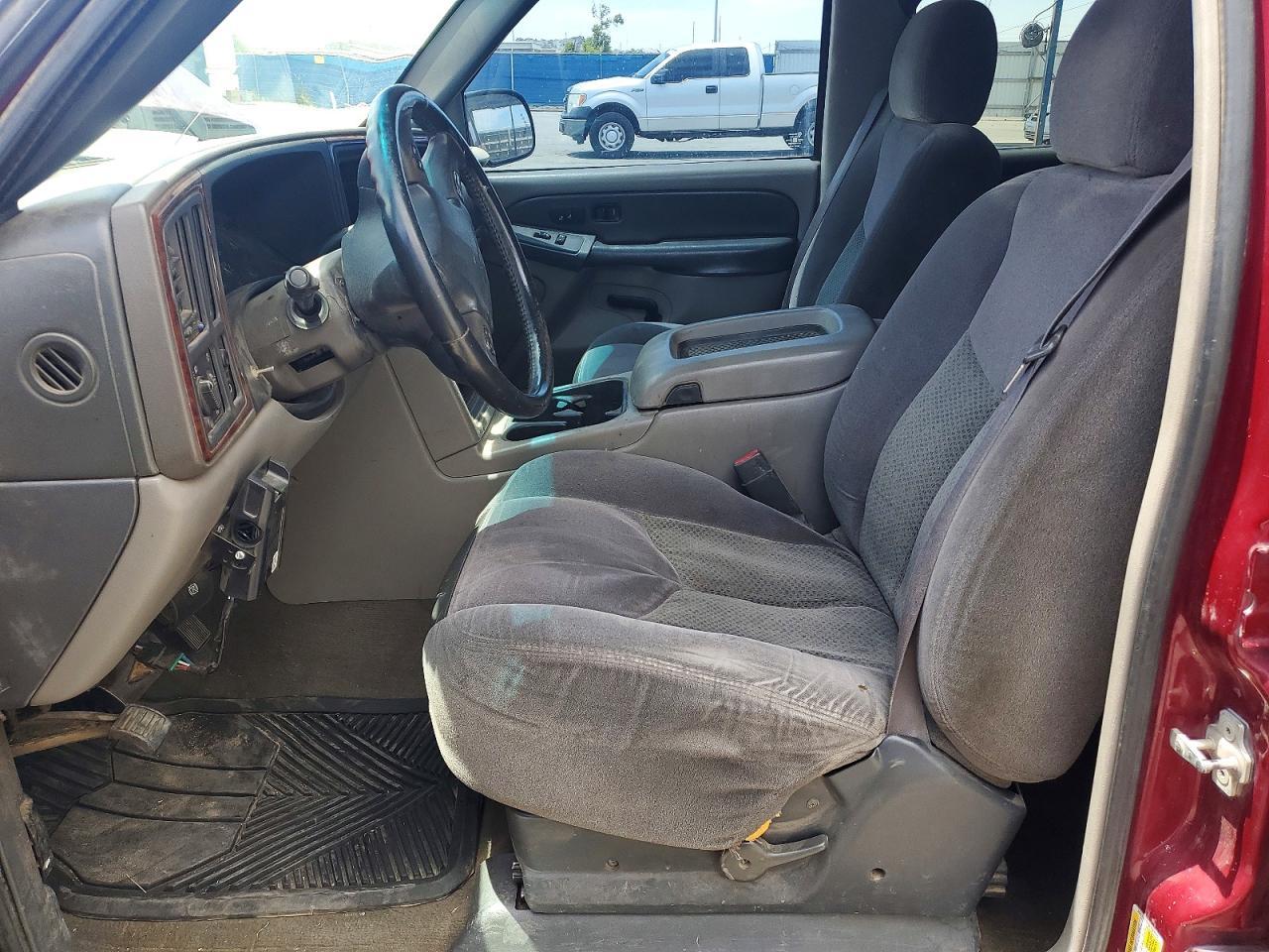 2006 Chevrolet Silverado C1500 - Image 7