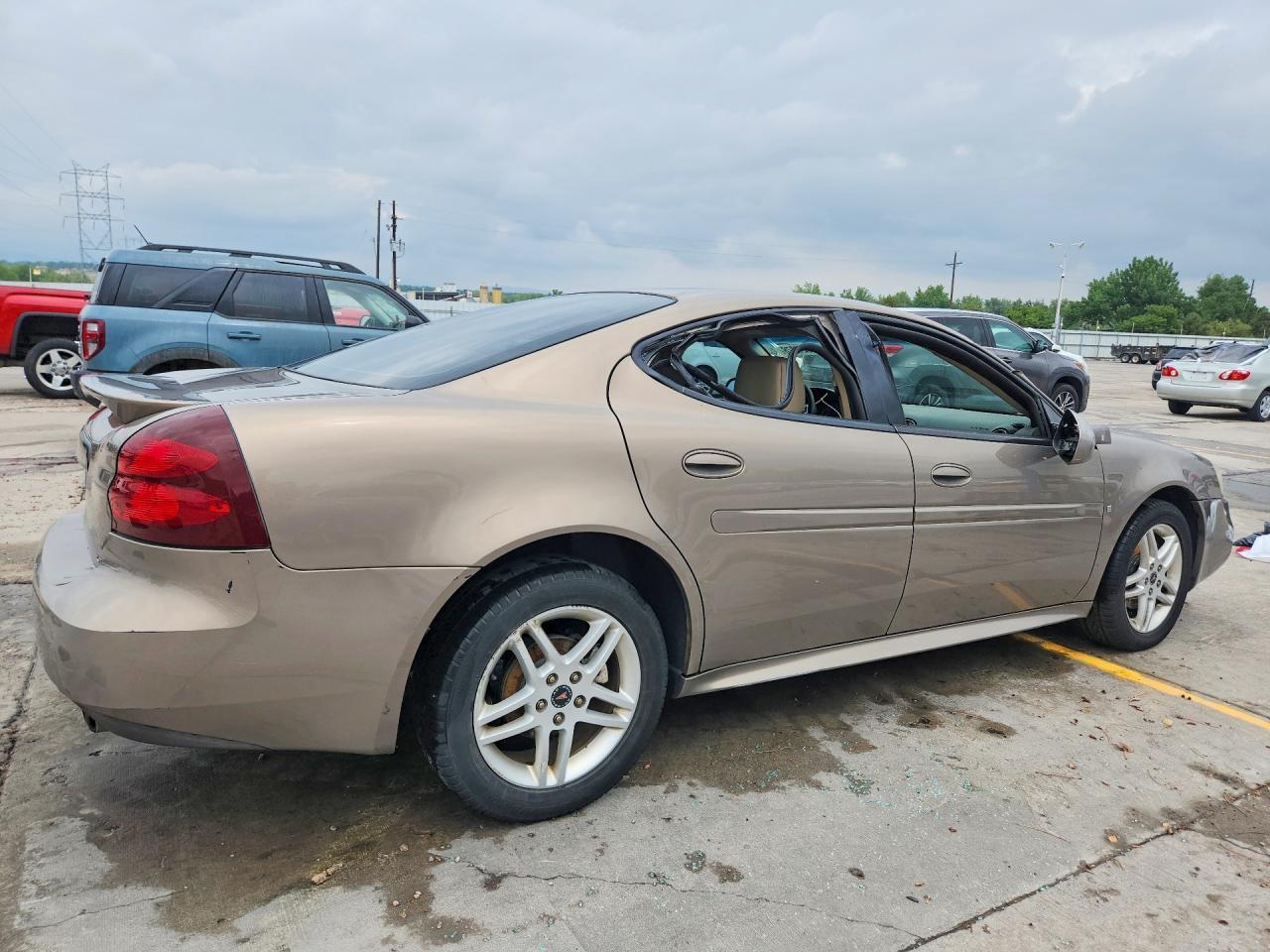 2006 Pontiac Grand Prix Gt - Image 3