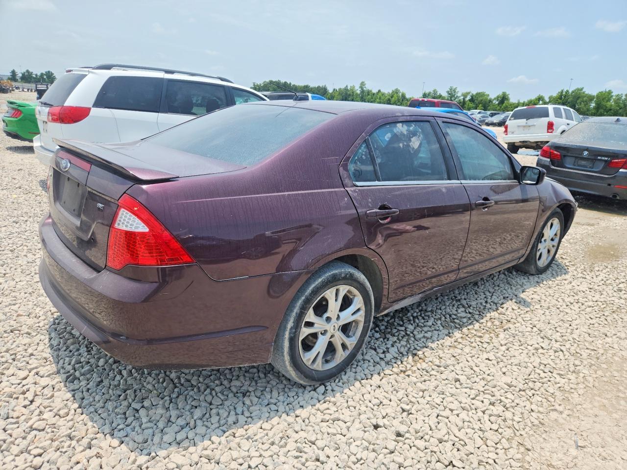 2012 Ford Fusion Se - Image 3