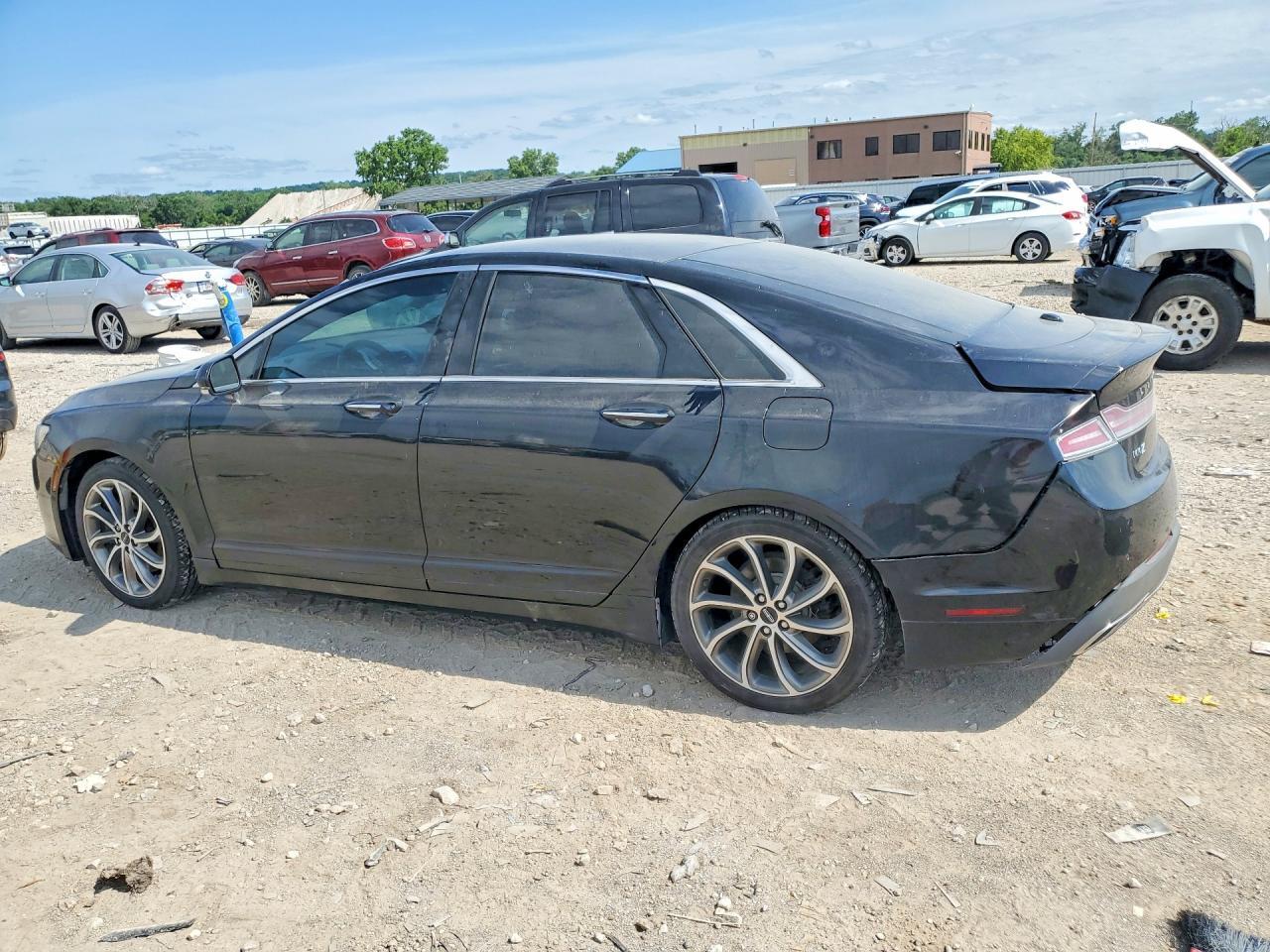 2017 Lincoln Mkz Reserve - Фото 2