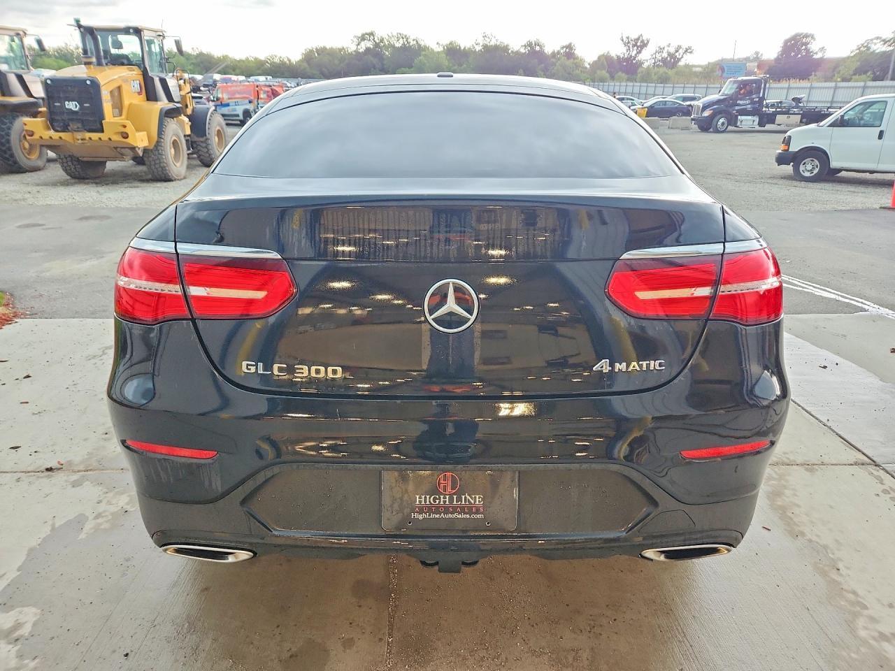 2017 Mercedes-Benz Glc Coupe 300 4Matic - Image 6