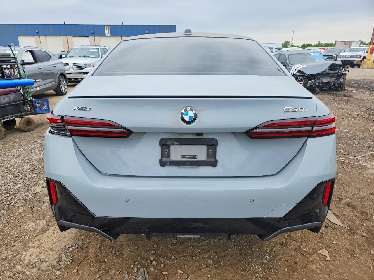 2026 BMW 530 Xi - Фото 6