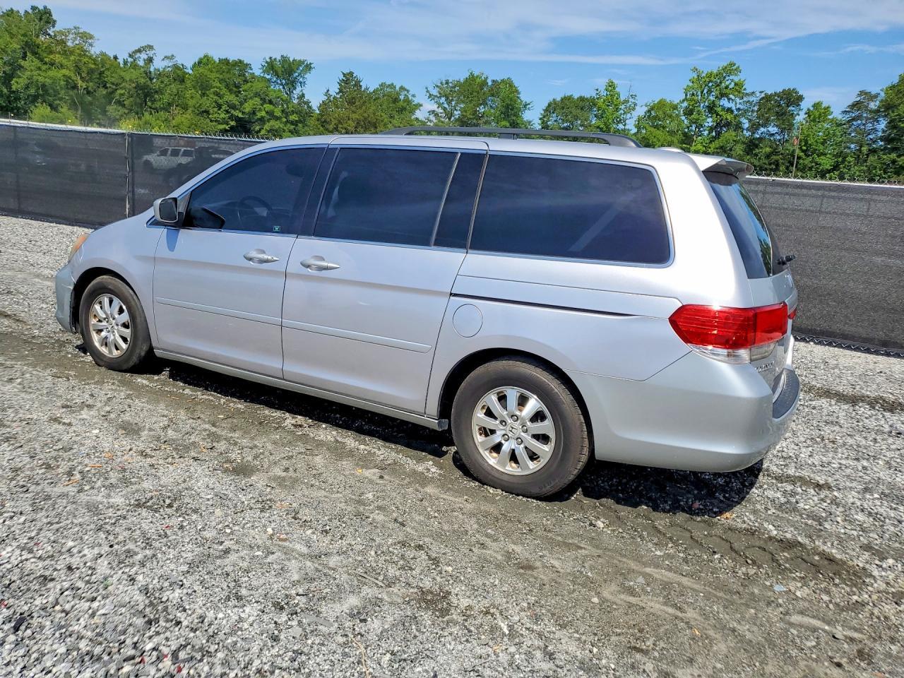 2010 Honda Odyssey Exl - Фото 2
