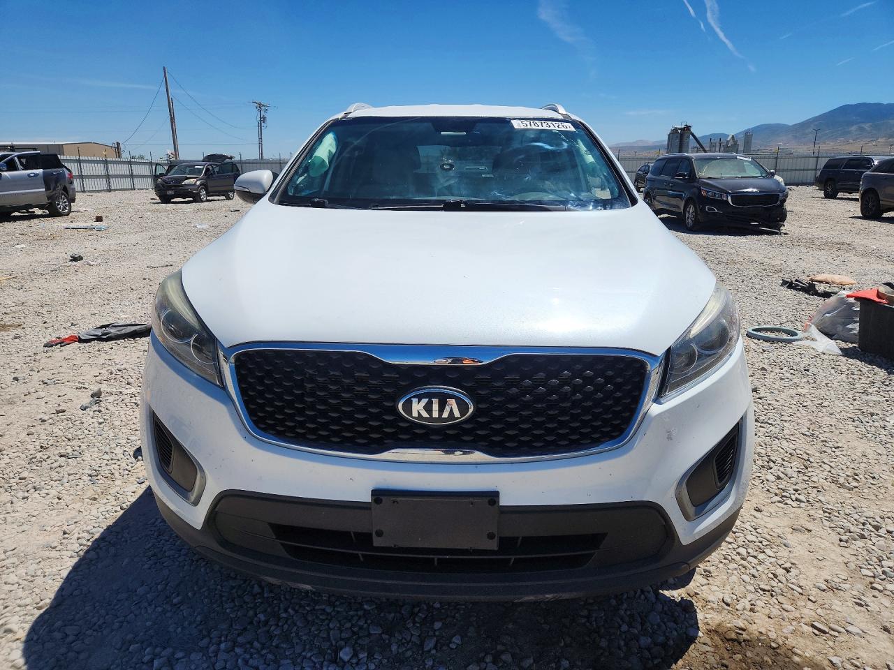 2016 Kia Sorento Lx - Image 5