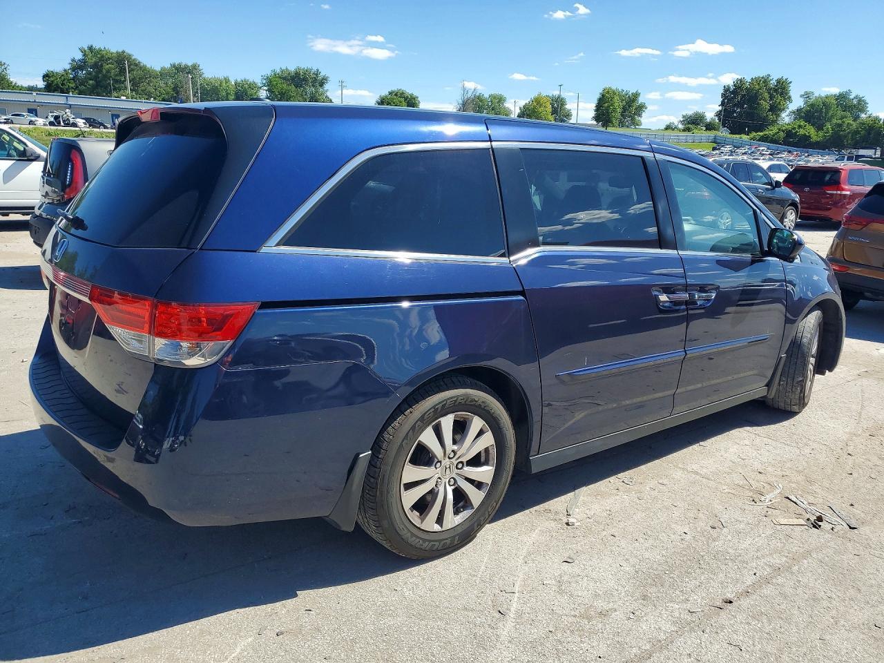 2014 Honda Odyssey Exl - Image 3