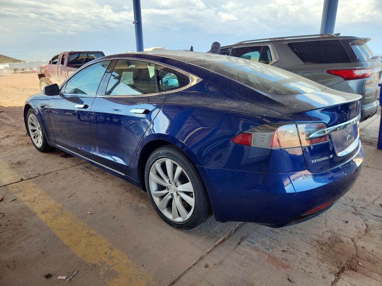 2017 Tesla Model S - Фото 2
