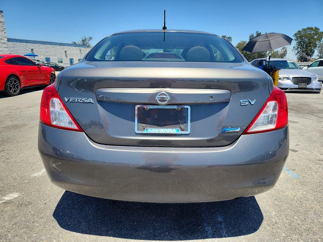 2012 Nissan Versa 1.6 S - Фото 6