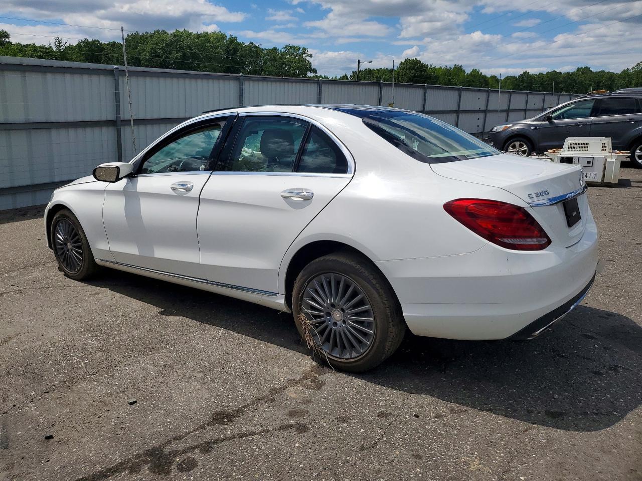 2015 Mercedes-Benz C 300 4Matic - Фото 2