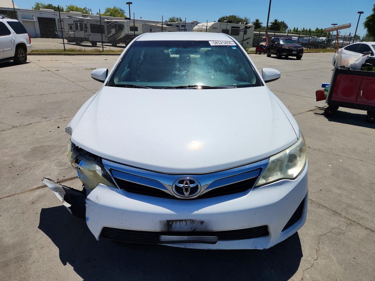 2012 Toyota Camry Le Automatic - Image 5