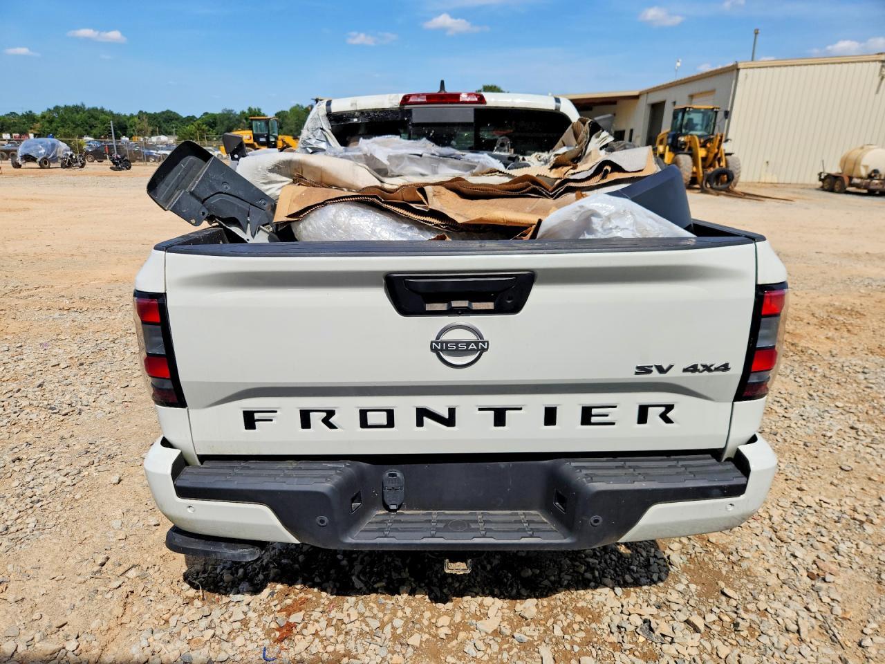 2022 Nissan Frontier Sv - Image 6