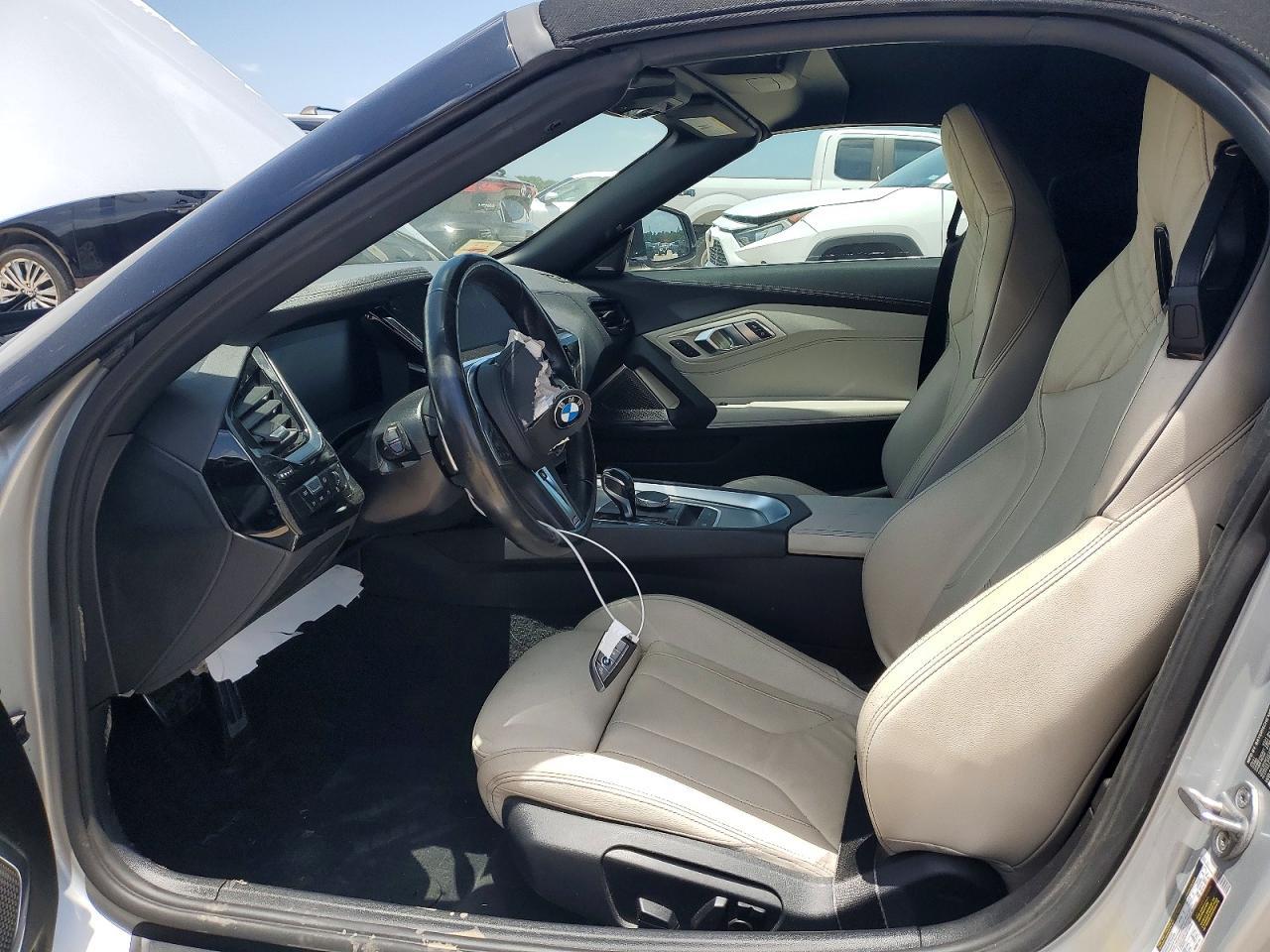 2021 BMW Z4 M40I - Фото 7